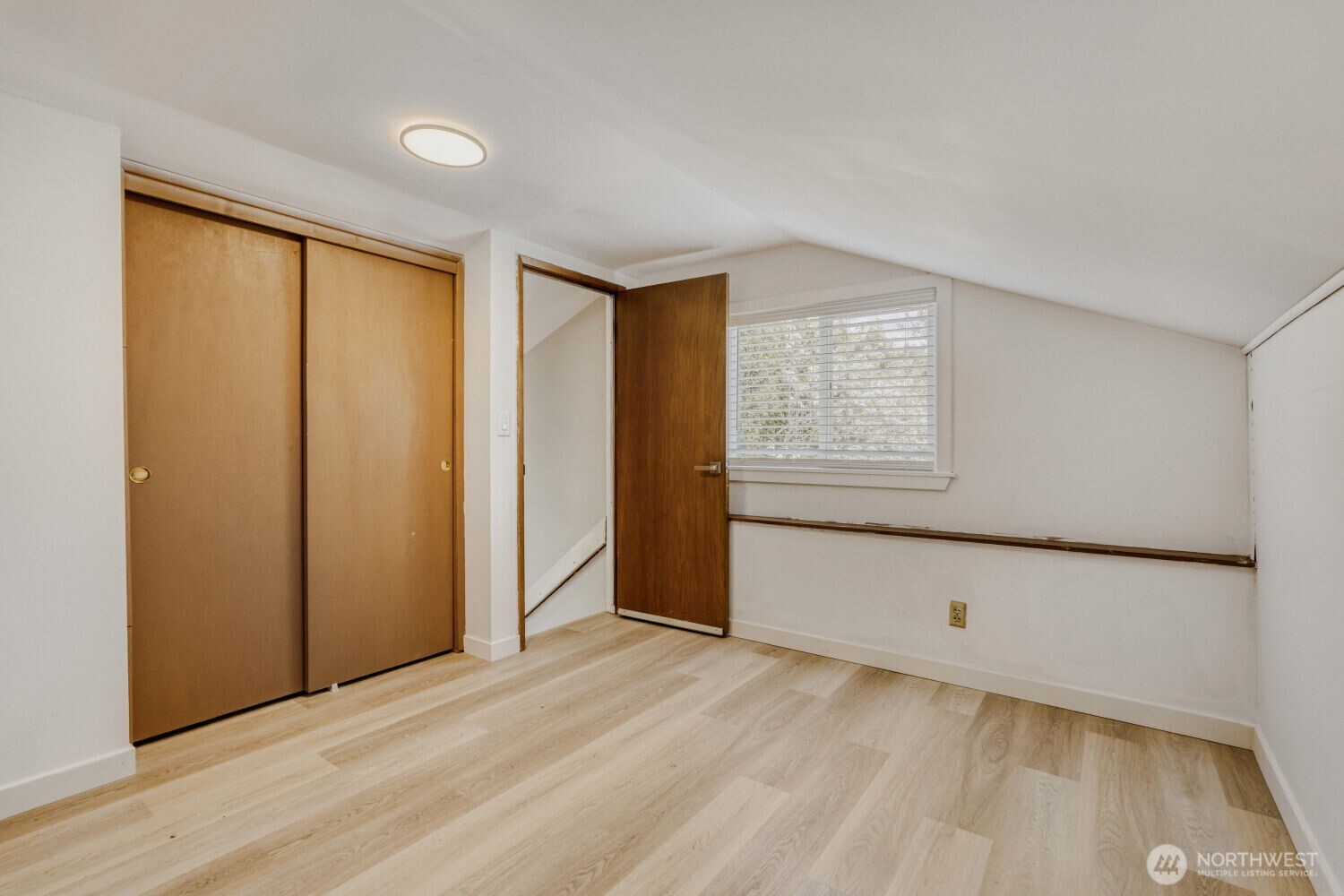 8001 36th Avenue S, Seattle, WA 98118