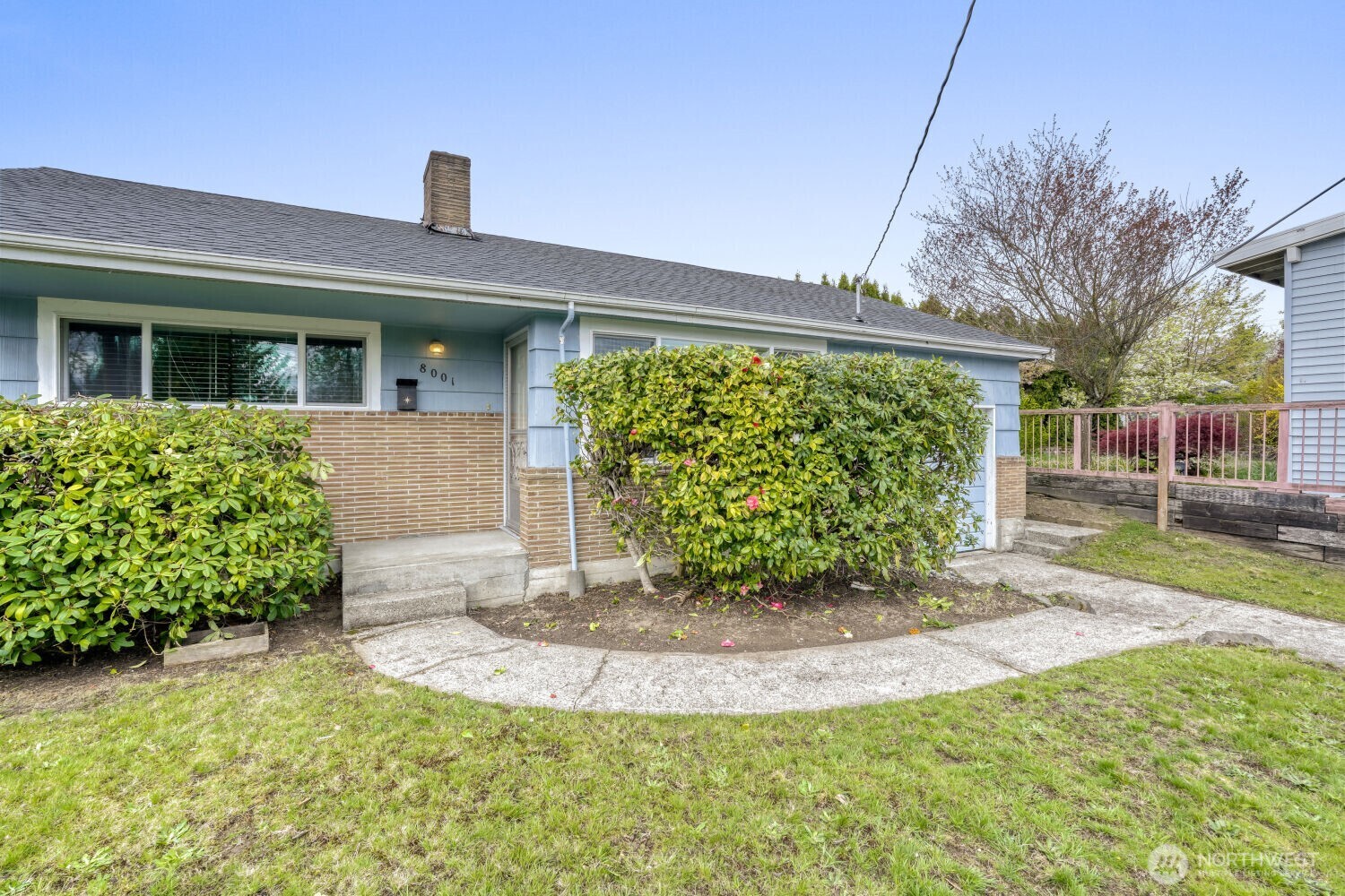 8001 36th Avenue S, Seattle, WA 98118
