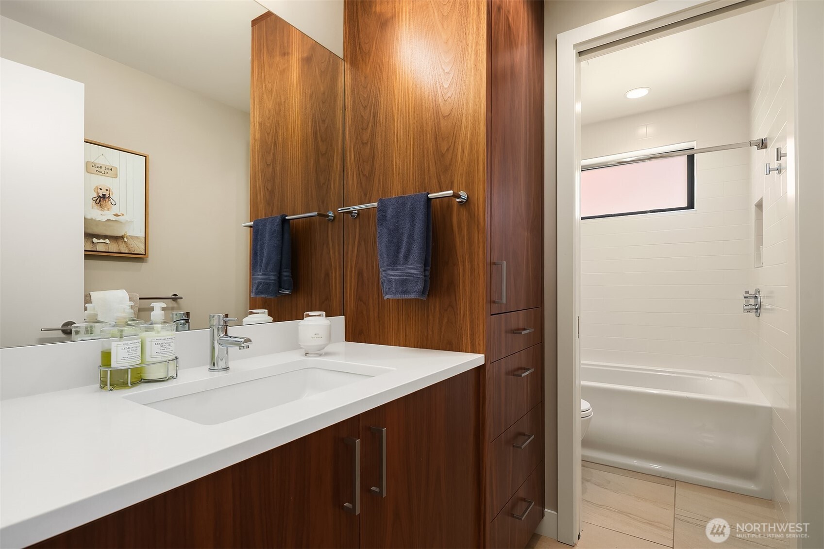 2821 Fairview Avenue E #5, Seattle, WA 98102