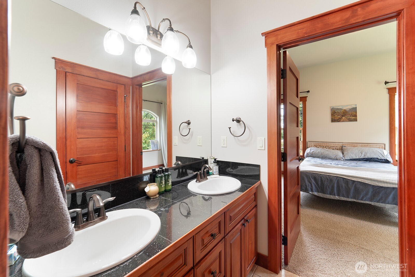 4614 W Justin Lane , Spokane, WA 99208
