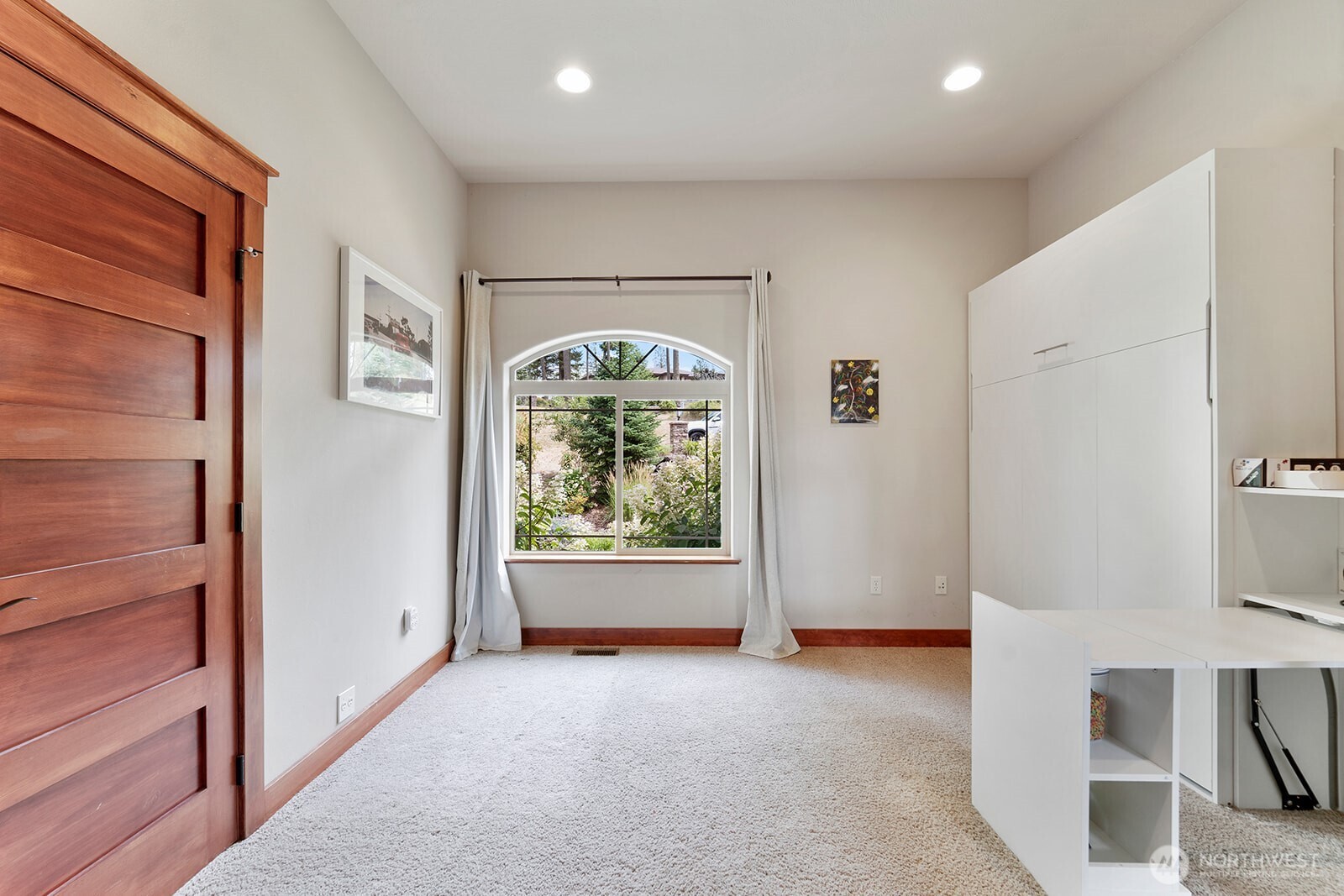 4614 W Justin Lane , Spokane, WA 99208
