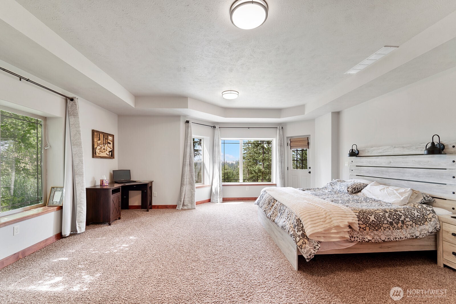 4614 W Justin Lane , Spokane, WA 99208