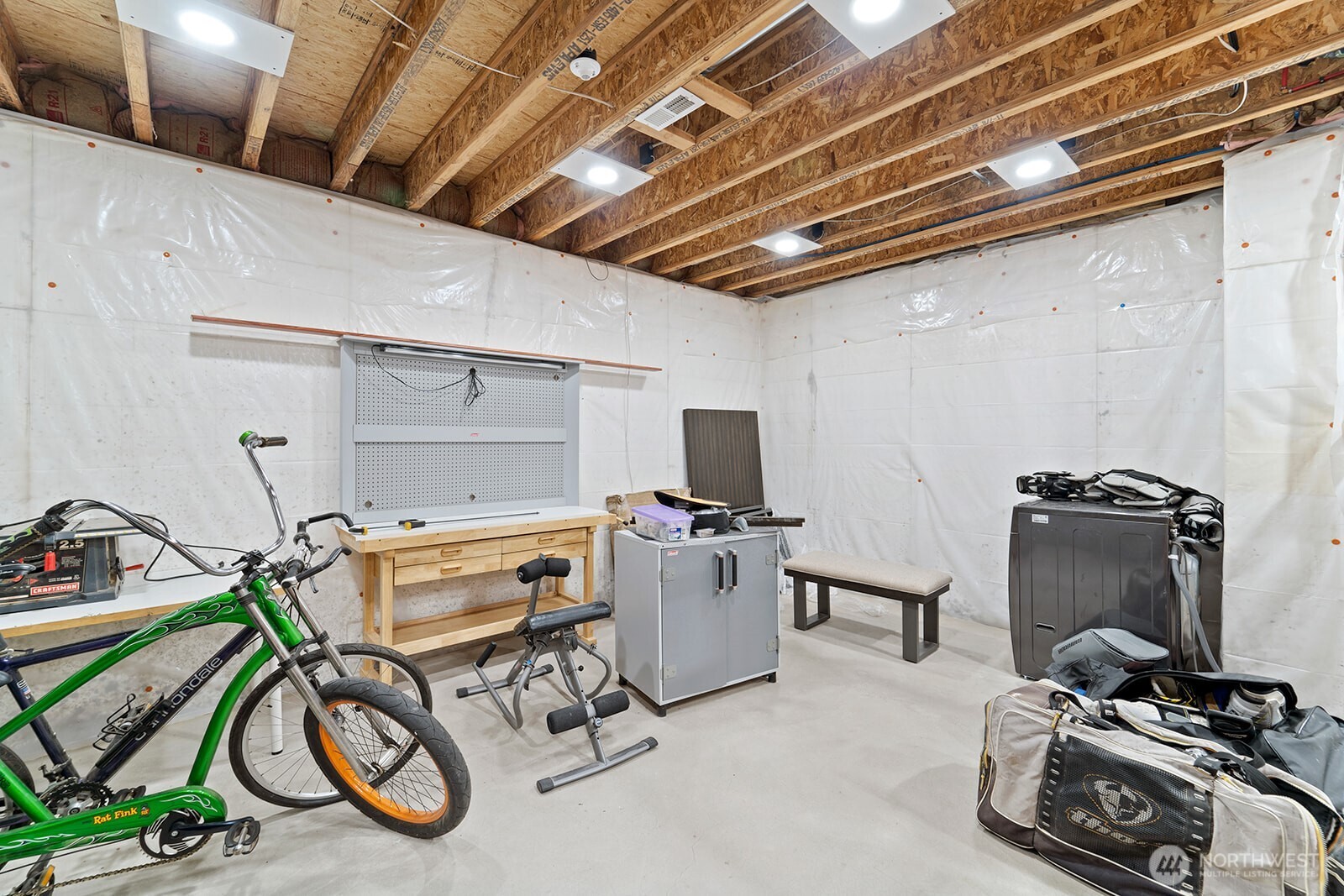 4614 W Justin Lane , Spokane, WA 99208
