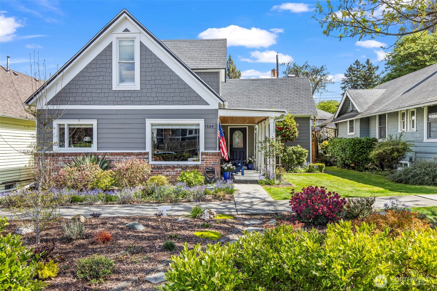 1509 N Oakes Street , Tacoma, WA 98406