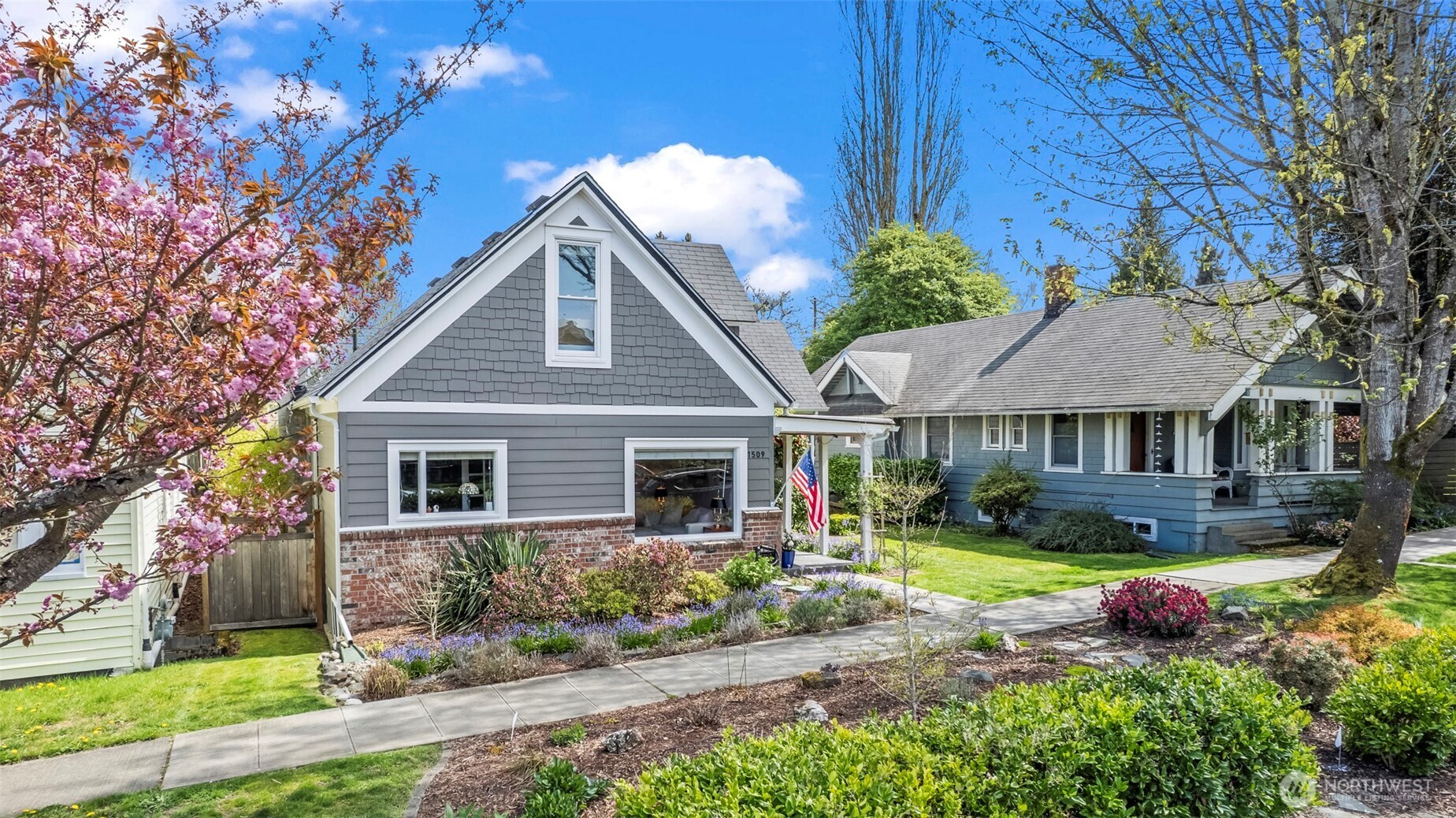 1509 N Oakes Street , Tacoma, WA 98406