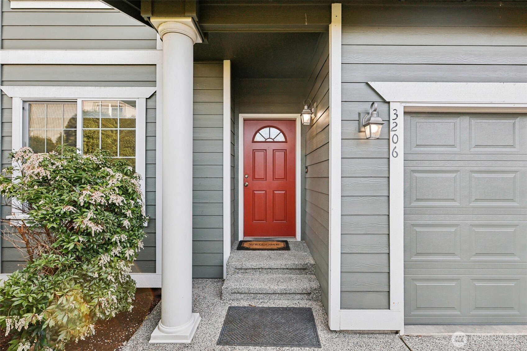 3206 96th PL SE, Everett, WA 98208-2949