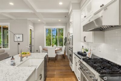 7835 Ledgestone Loop NE, Bainbridge Island, WA 98110 - Photo 18