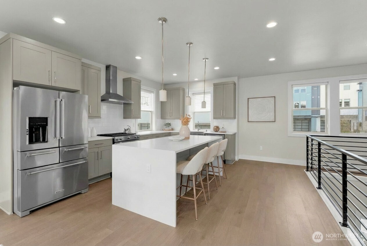 13657 SE 67th Lane , Newcastle, WA 98059