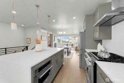 13657 SE 67th Lane , Newcastle, WA 98059 - Photo 9