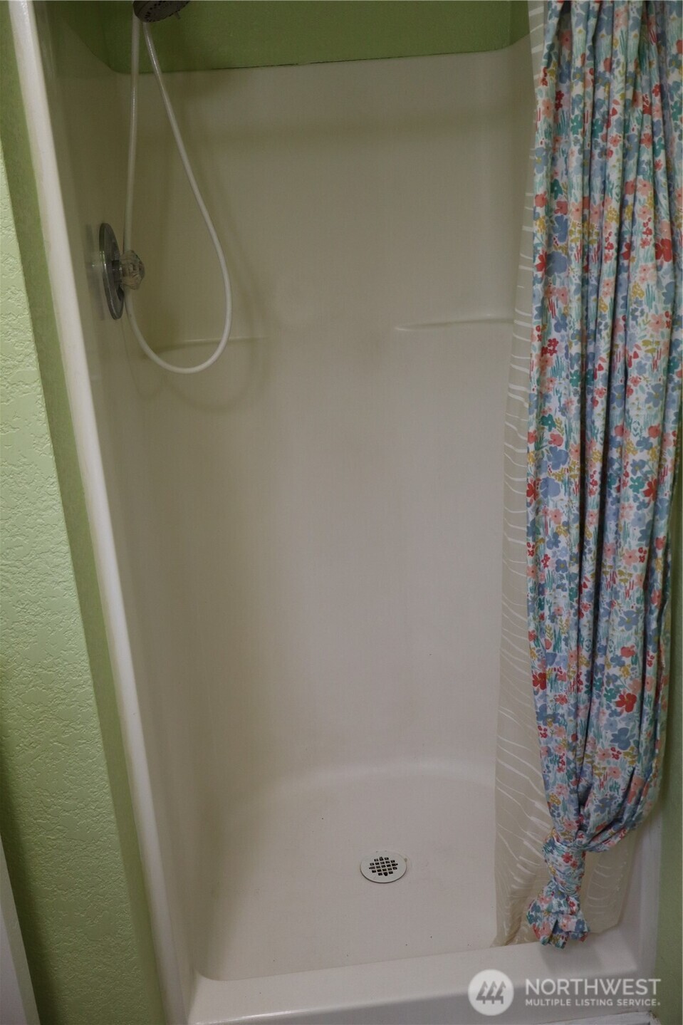 31 E Colvos Pl E , Shelton, WA 98584