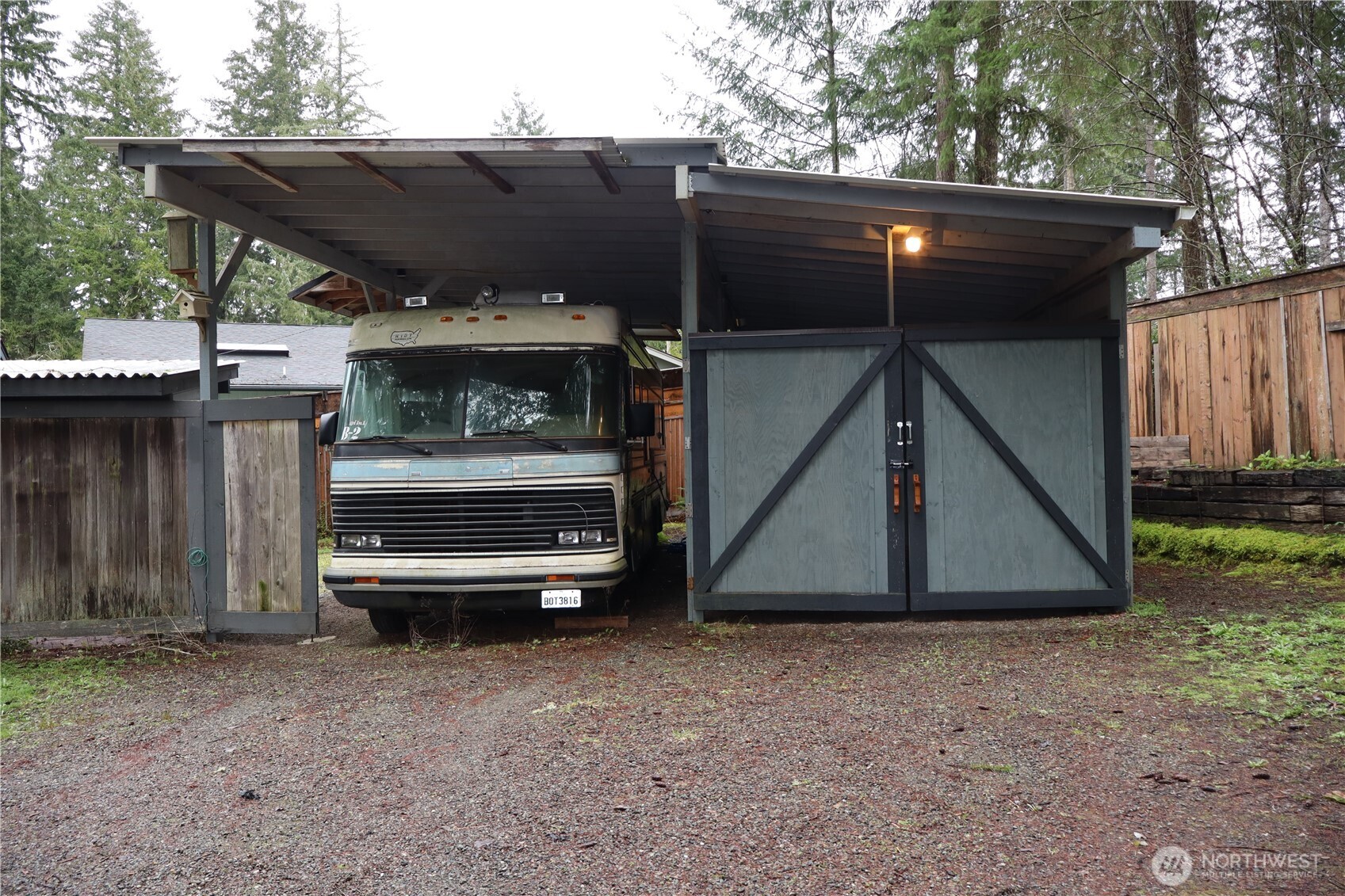 31 E Colvos Pl E , Shelton, WA 98584