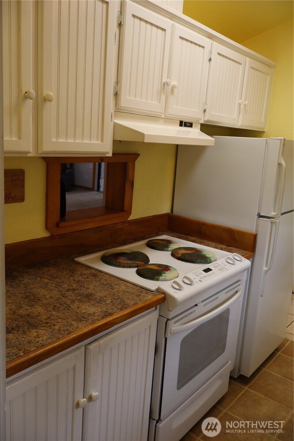 31 E Colvos Pl E , Shelton, WA 98584