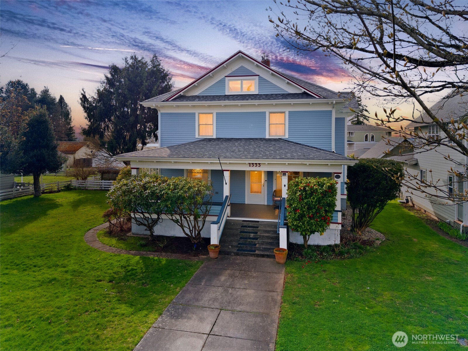 1333 Harrison Avenue , Blaine, WA 98230