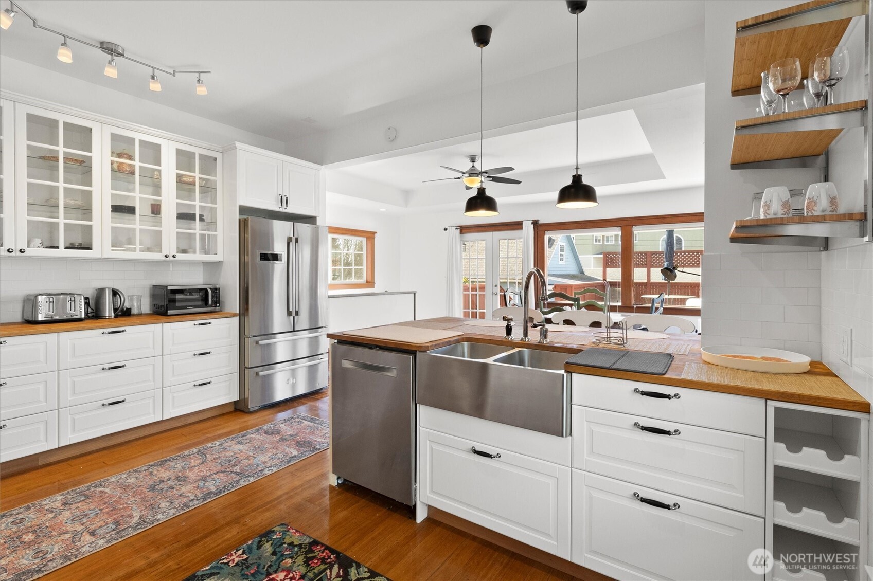 1333 Harrison Avenue , Blaine, WA 98230