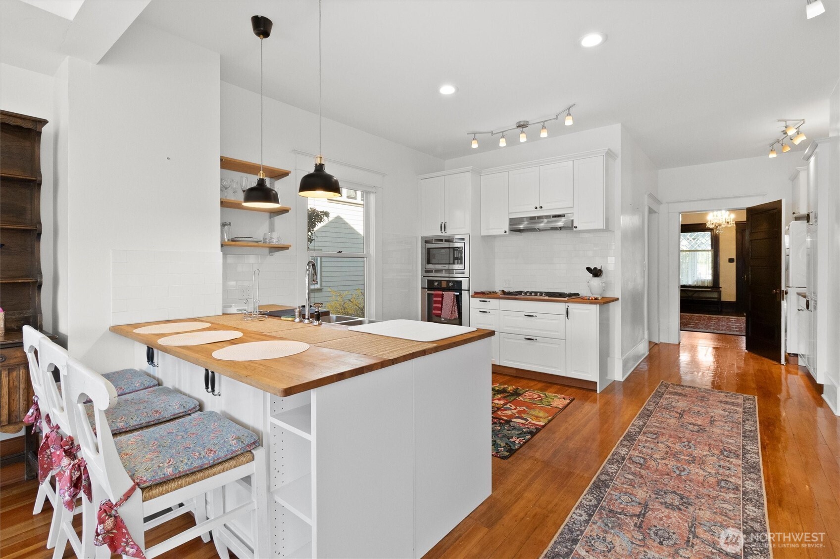 1333 Harrison Avenue , Blaine, WA 98230