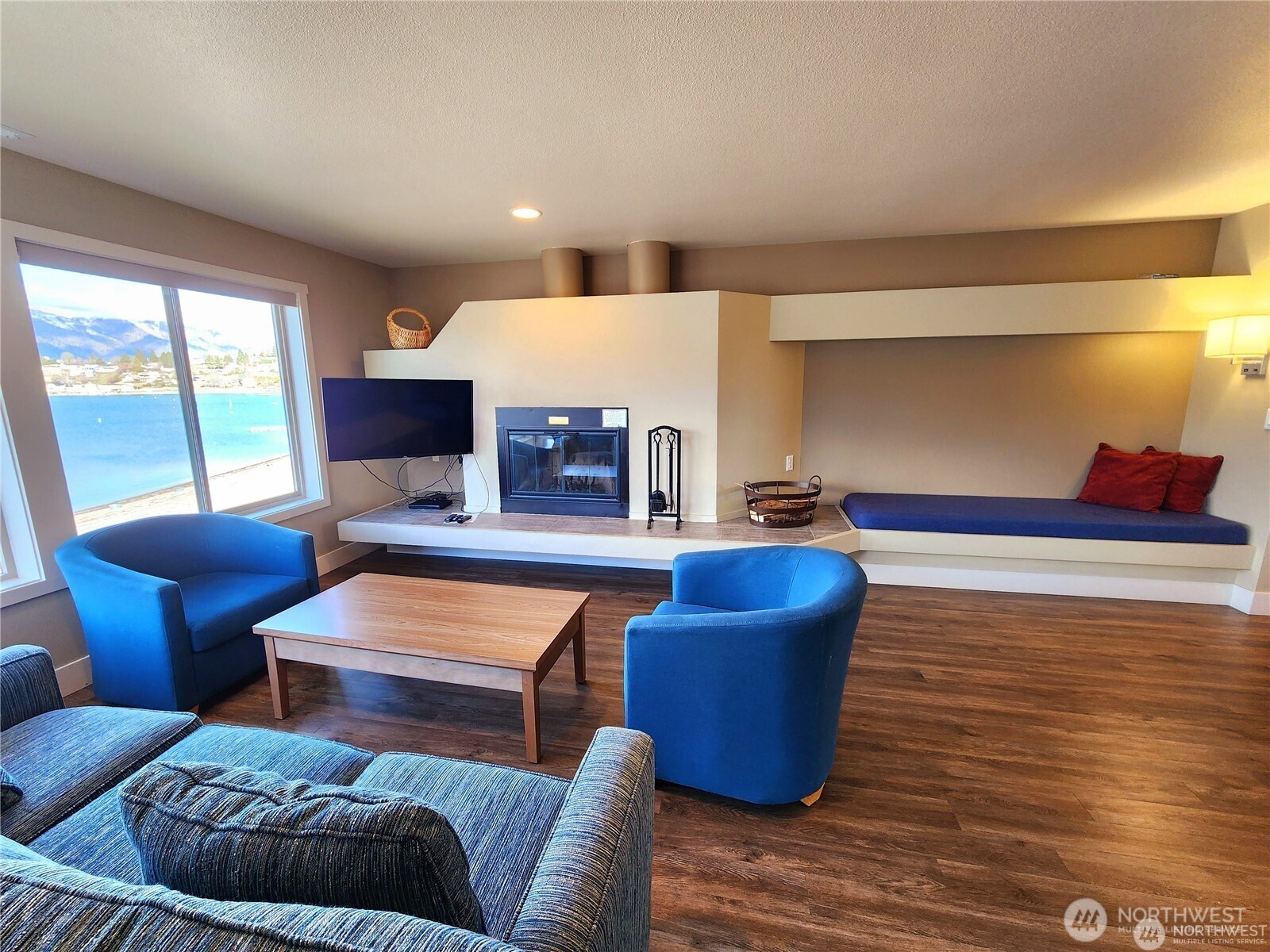 1 Lakeside 719-G , Manson, WA 98831