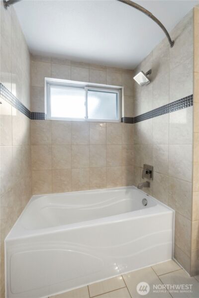 343 E 91st Street , Tacoma, WA 98445-2103 - Photo 18