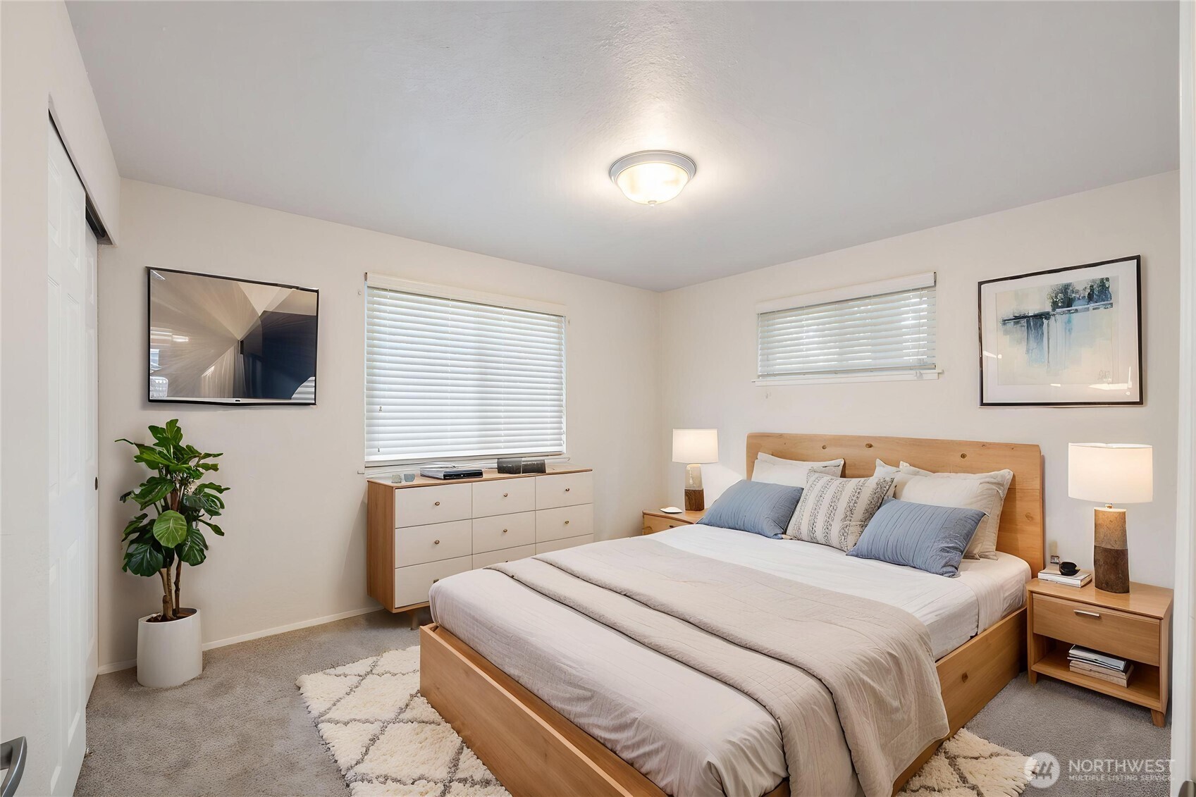 343 E 91st Street , Tacoma, WA 98445-2103