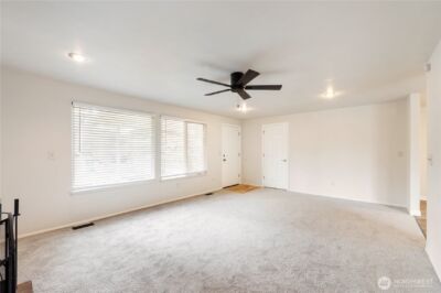343 E 91st Street , Tacoma, WA 98445-2103 - Photo 5