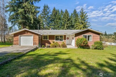 810 King Road , Winlock, WA 98596