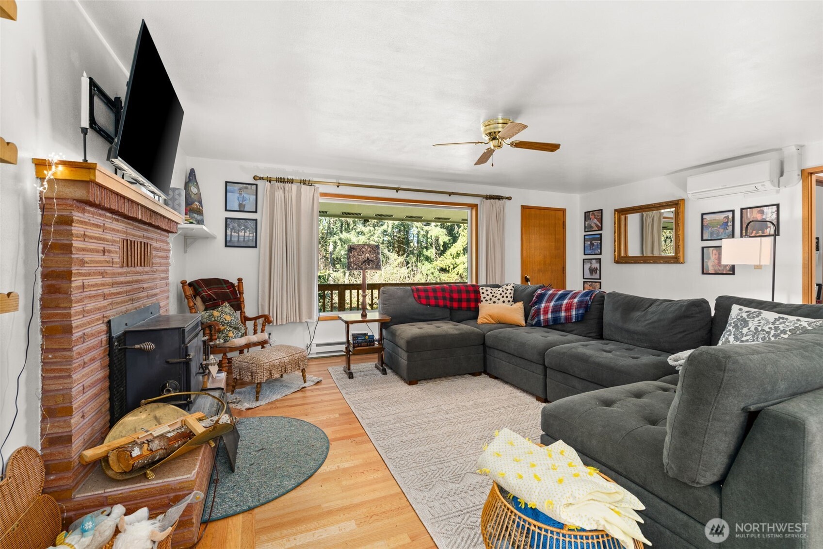 810 King Road , Winlock, WA 98596