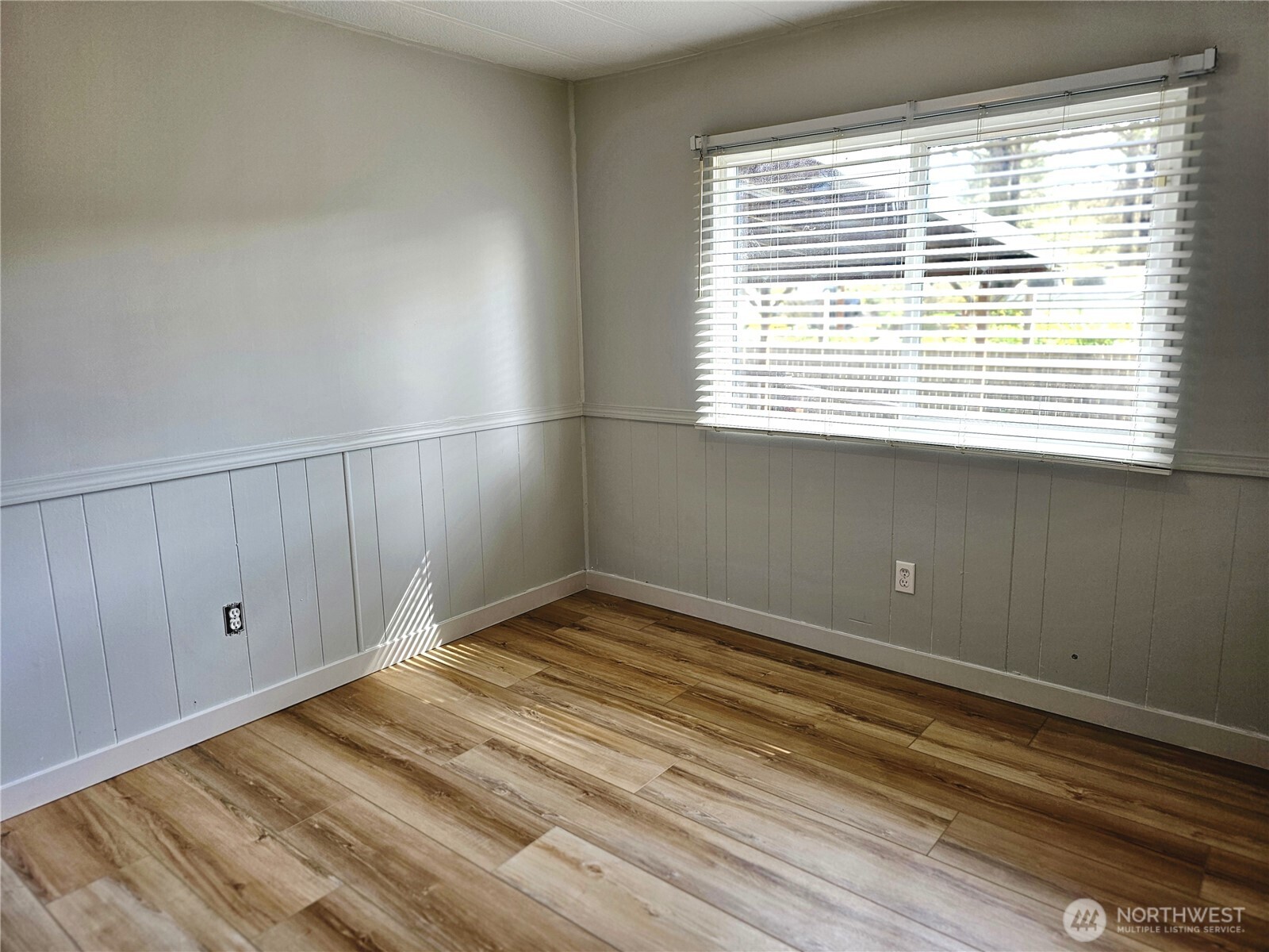 616 California Street , South Bend, WA 98586
