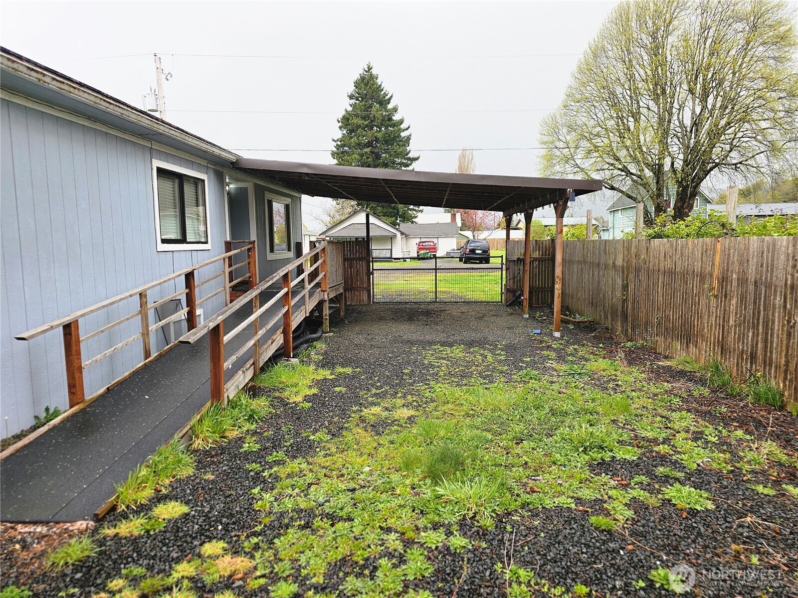 616 California Street , South Bend, WA 98586
