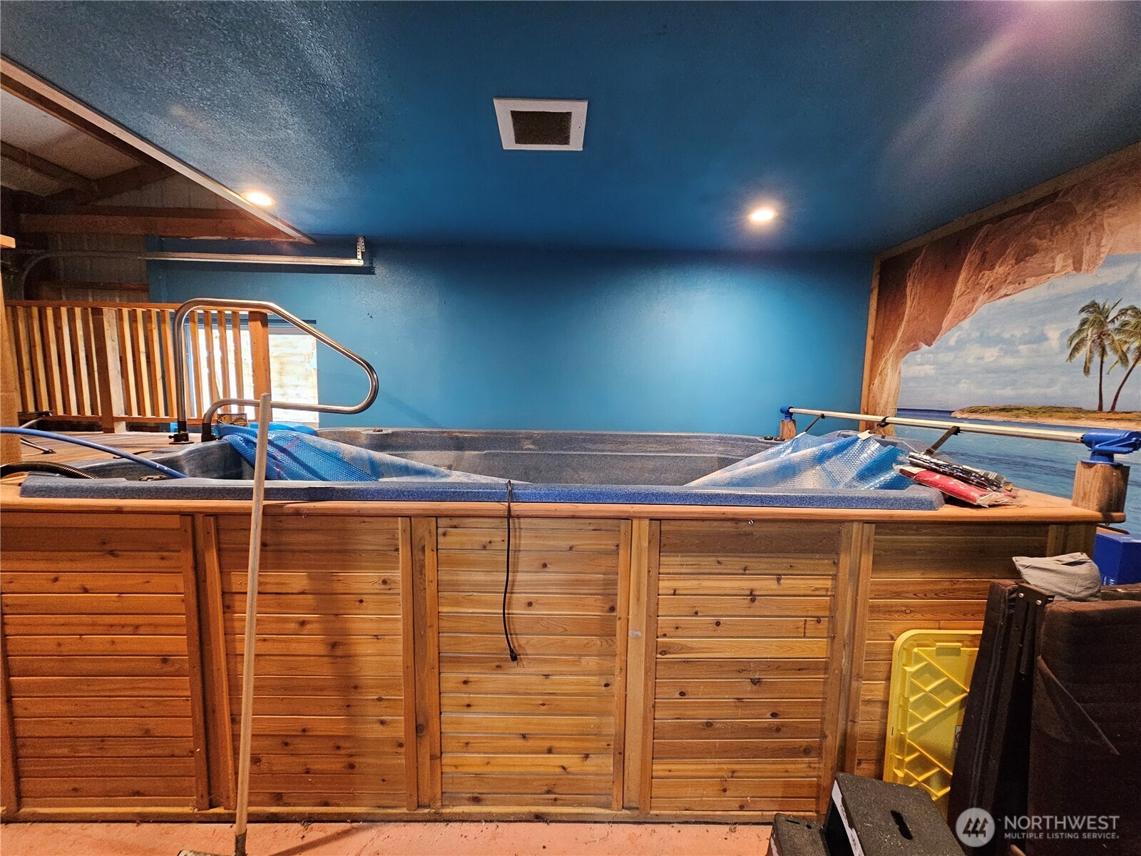 616 California Street , South Bend, WA 98586