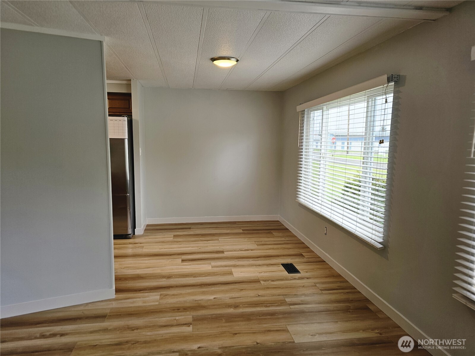 616 California Street , South Bend, WA 98586