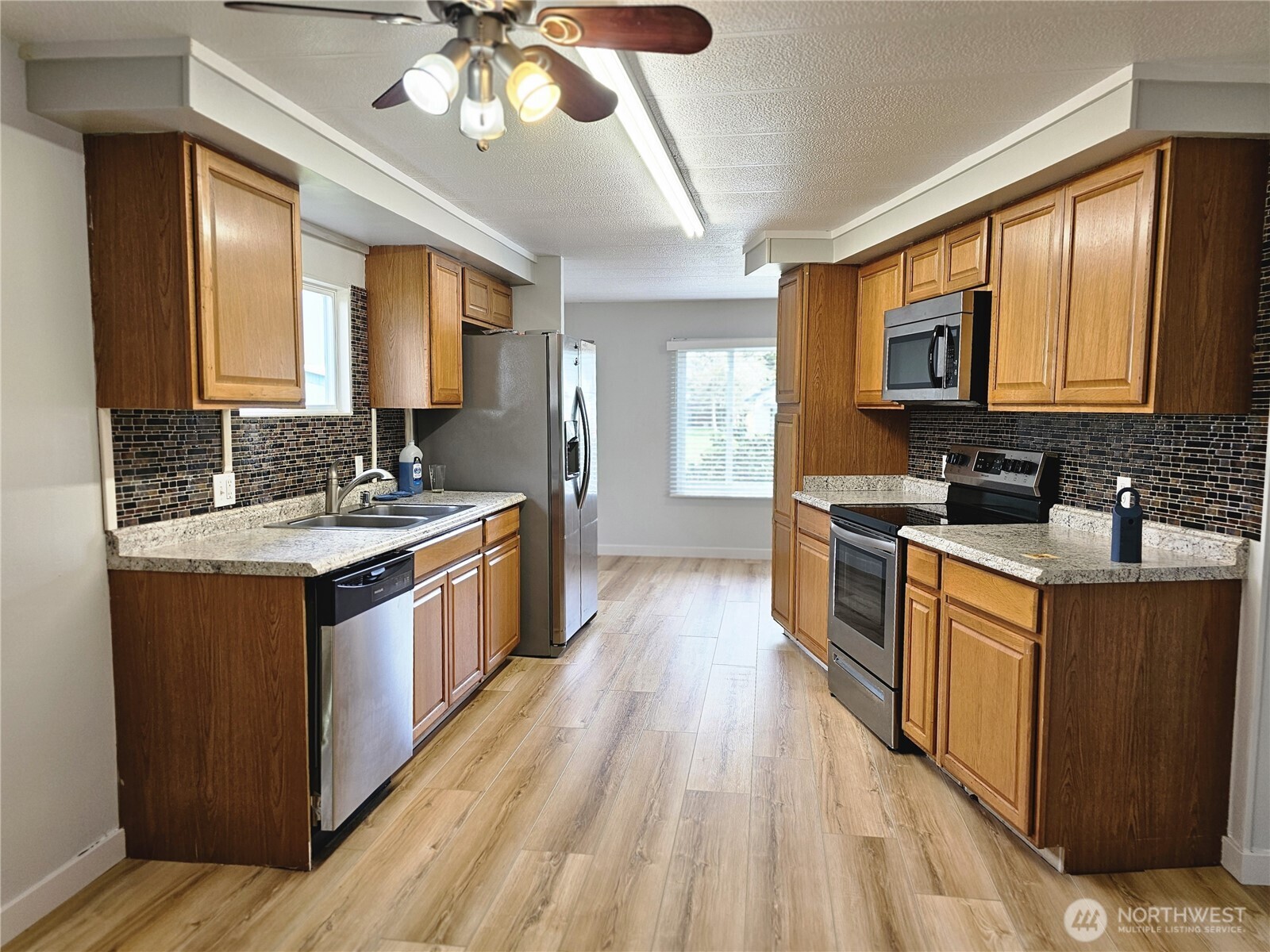616 California Street , South Bend, WA 98586