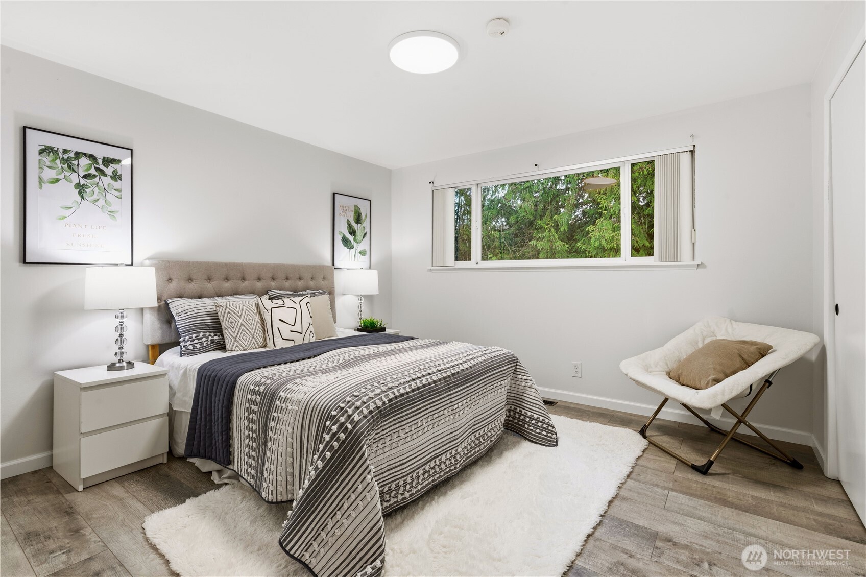 22109 93 Place W, Edmonds, WA 98020