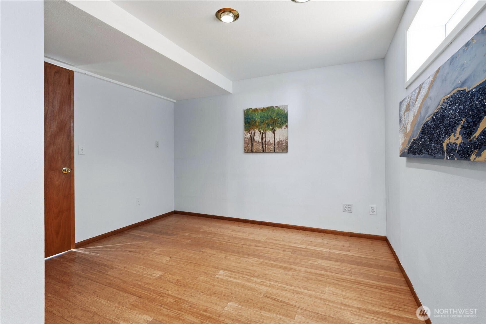22109 93 Place W, Edmonds, WA 98020