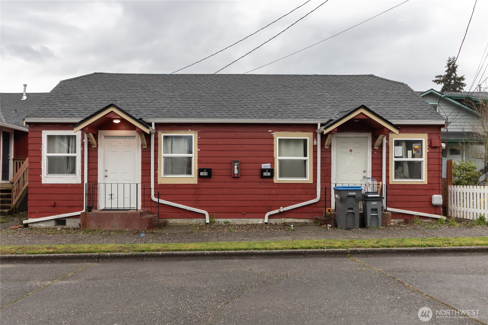 815 Hewitt Avenue , Bremerton, WA 98337