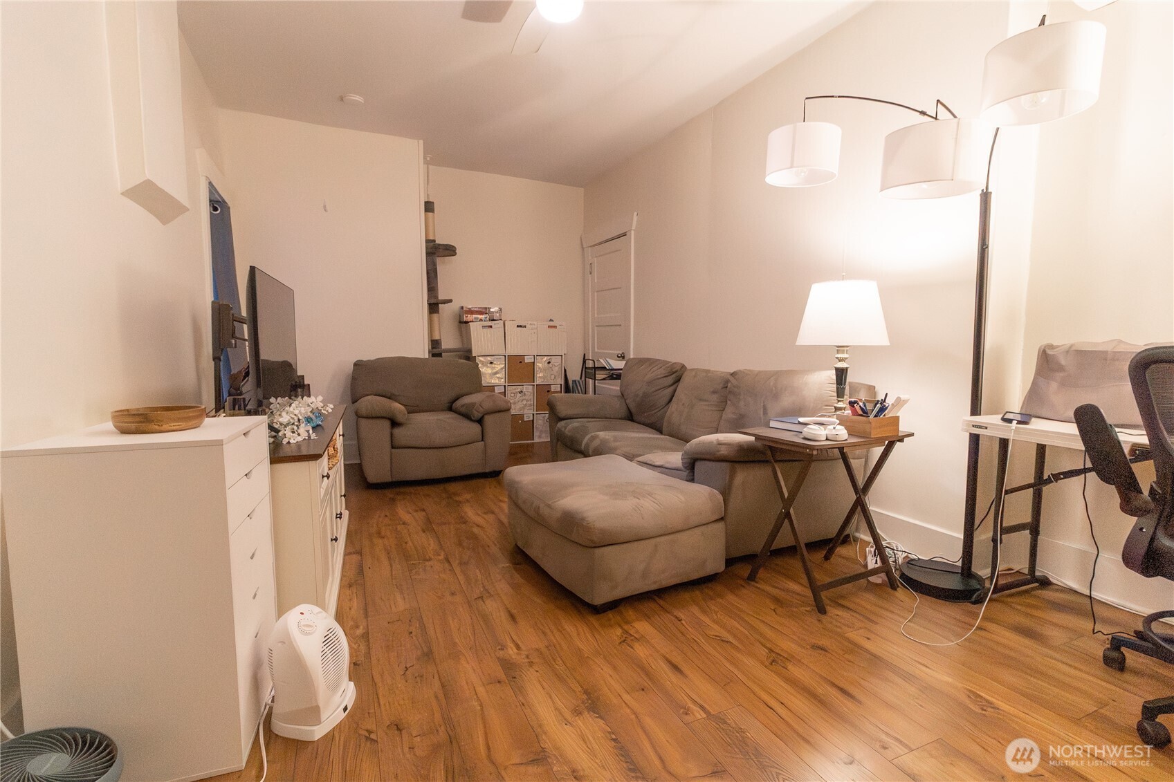 815 Hewitt Avenue , Bremerton, WA 98337