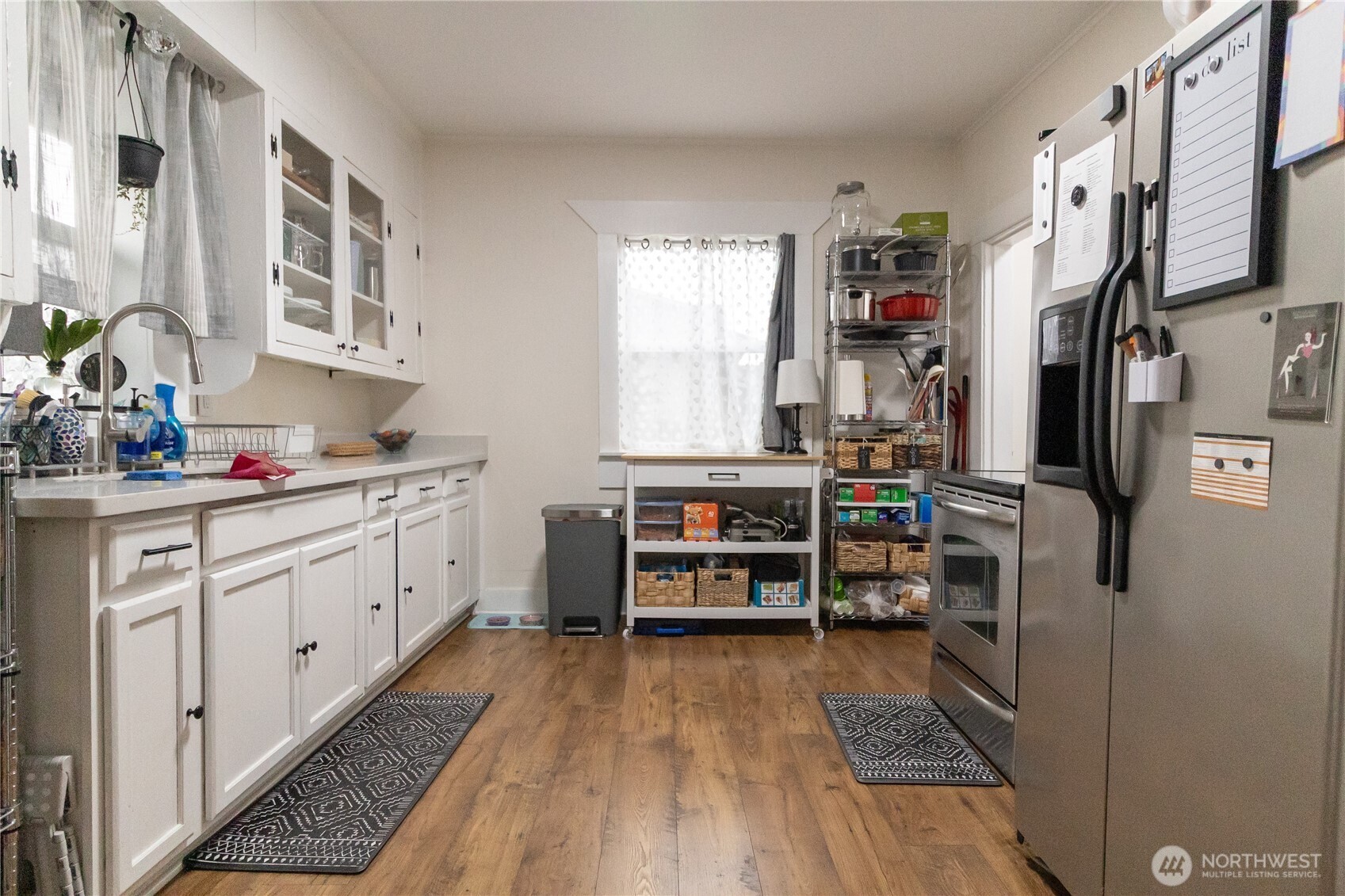 815 Hewitt Avenue , Bremerton, WA 98337