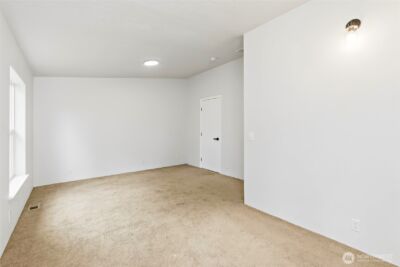 521 Military Road E, Tacoma, WA 98445 - Photo 20