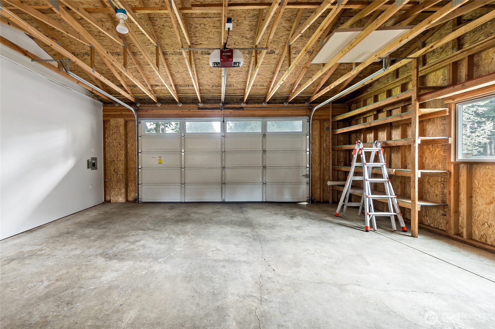 521 Military Road E, Tacoma, WA 98445