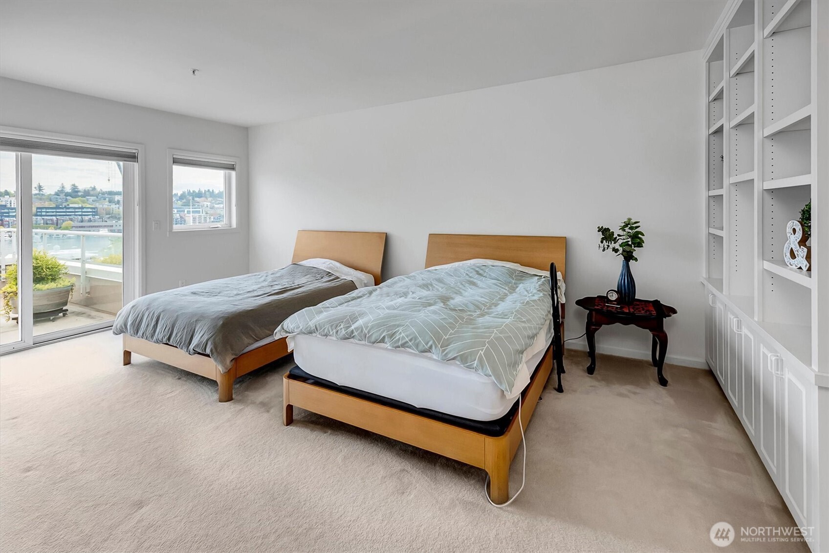 3300 Meridian Avenue N #409, Seattle, WA 98103-9155