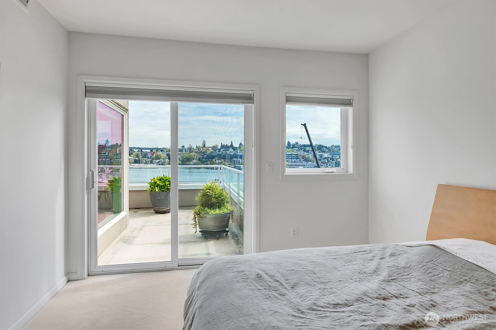 3300 Meridian Avenue N #409, Seattle, WA 98103-9155
