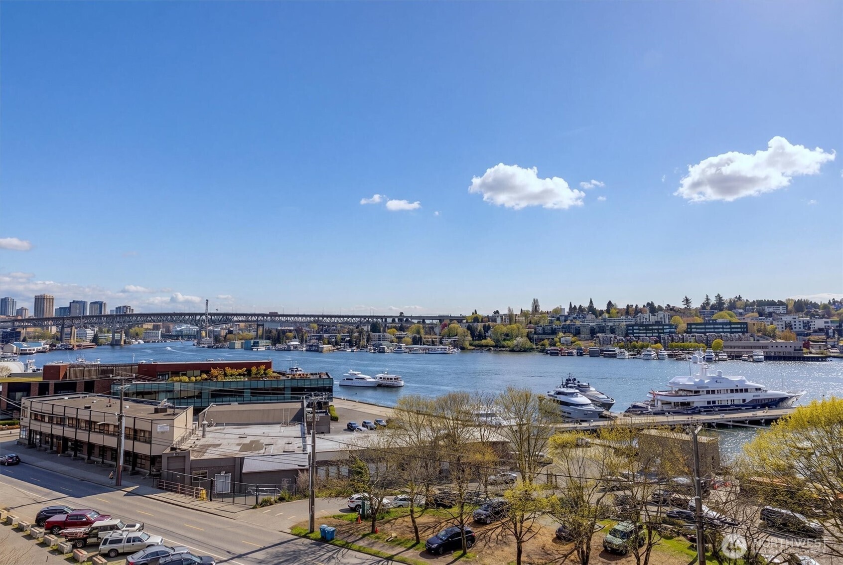 3300 Meridian Avenue N #409, Seattle, WA 98103-9155