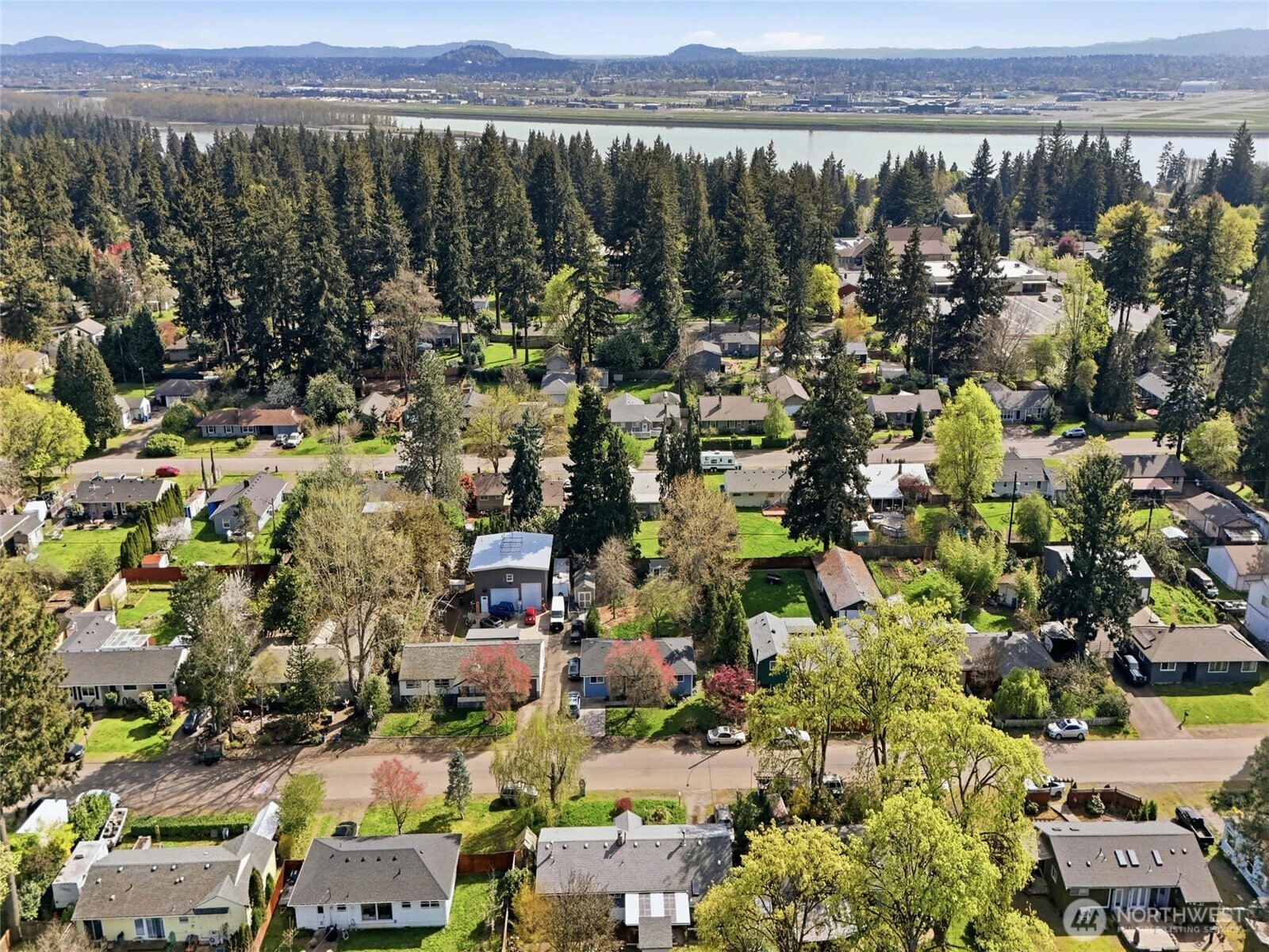8917 Mt Baker Avenue , Vancouver, WA 98661