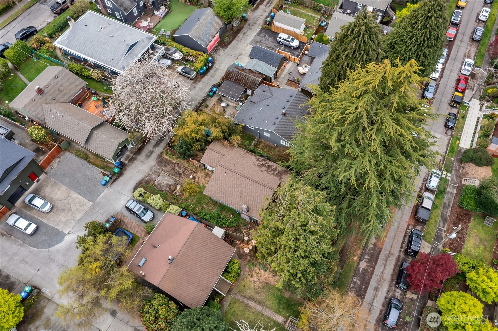 4319 SW Mills Street , Seattle, WA 98136