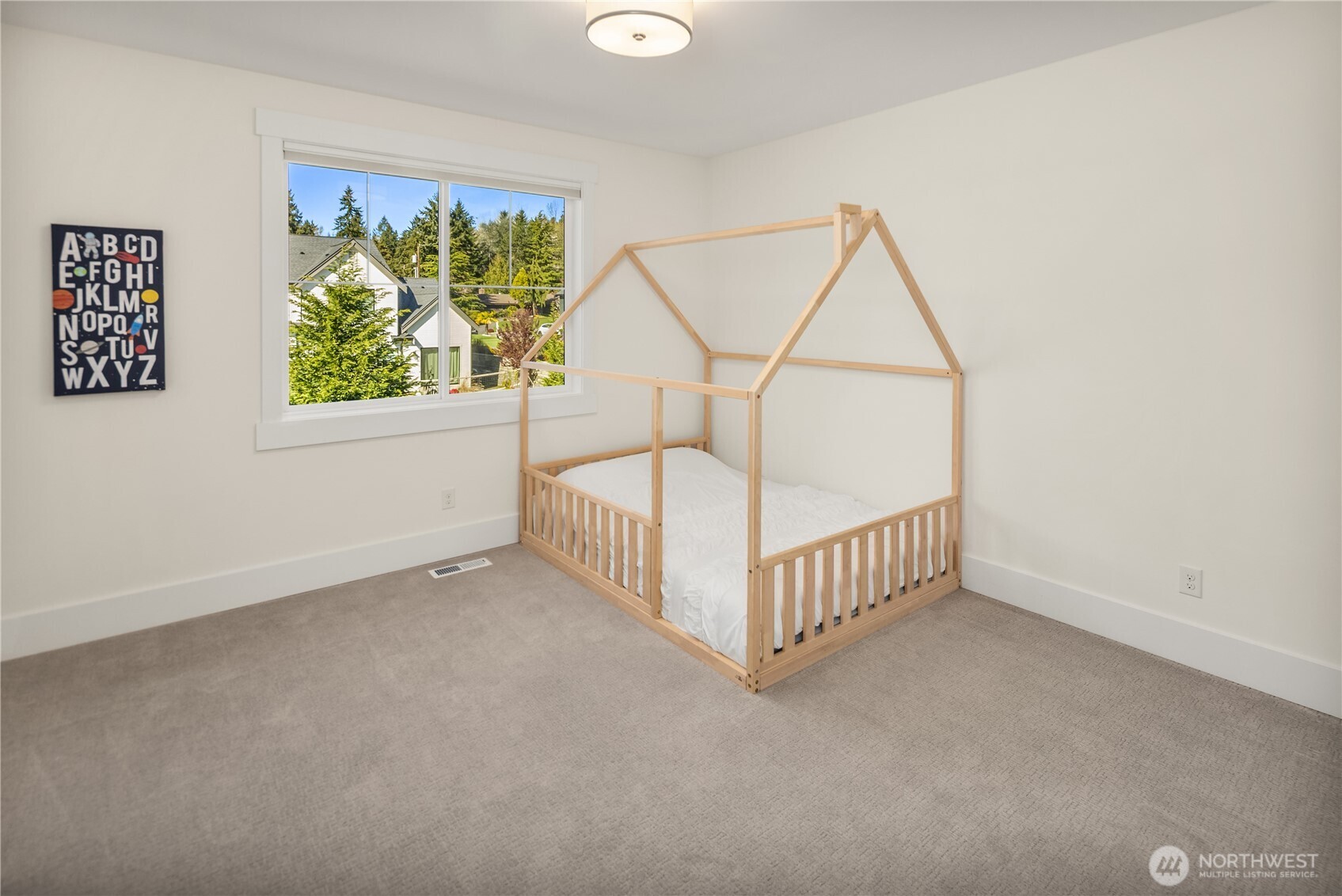 11688 NE 33rd St. , Bellevue, WA 98005