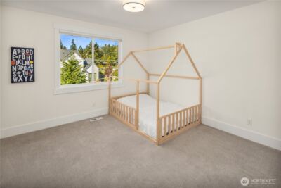 11688 NE 33rd St. , Bellevue, WA 98005 - Photo 30