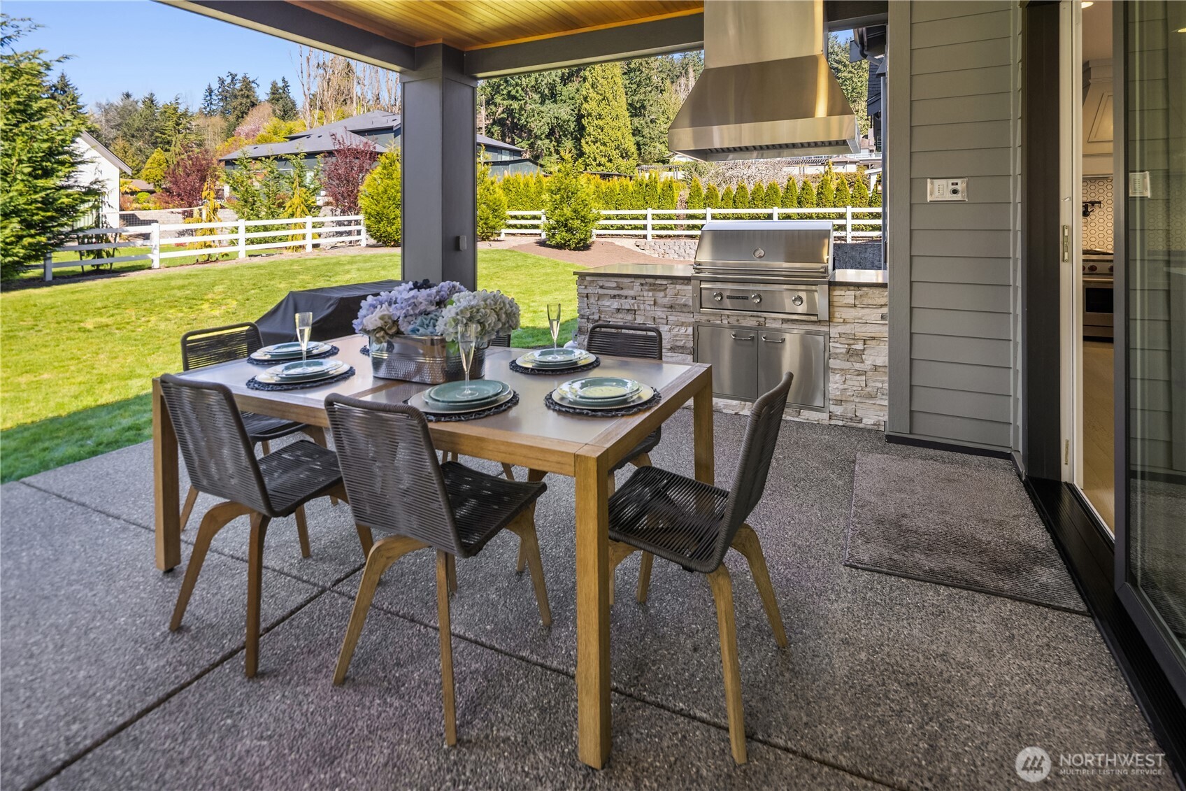 11688 NE 33rd St. , Bellevue, WA 98005