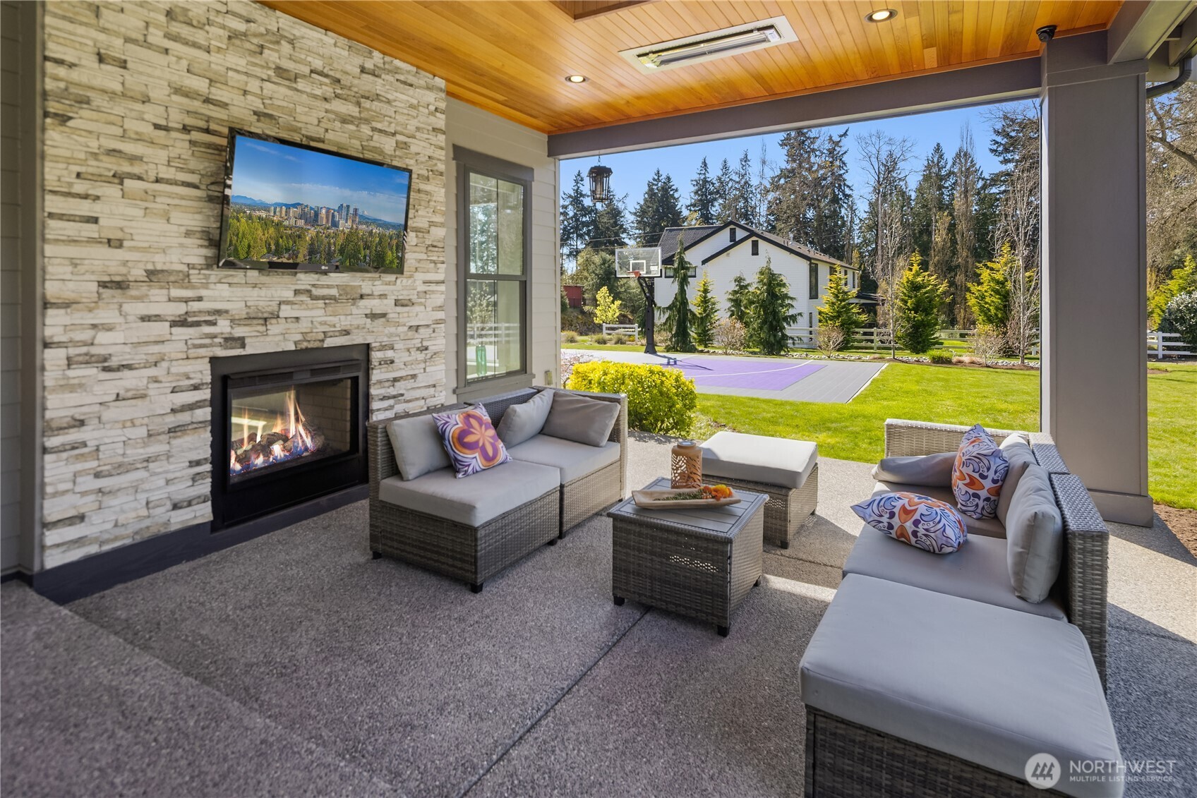 11688 NE 33rd St. , Bellevue, WA 98005