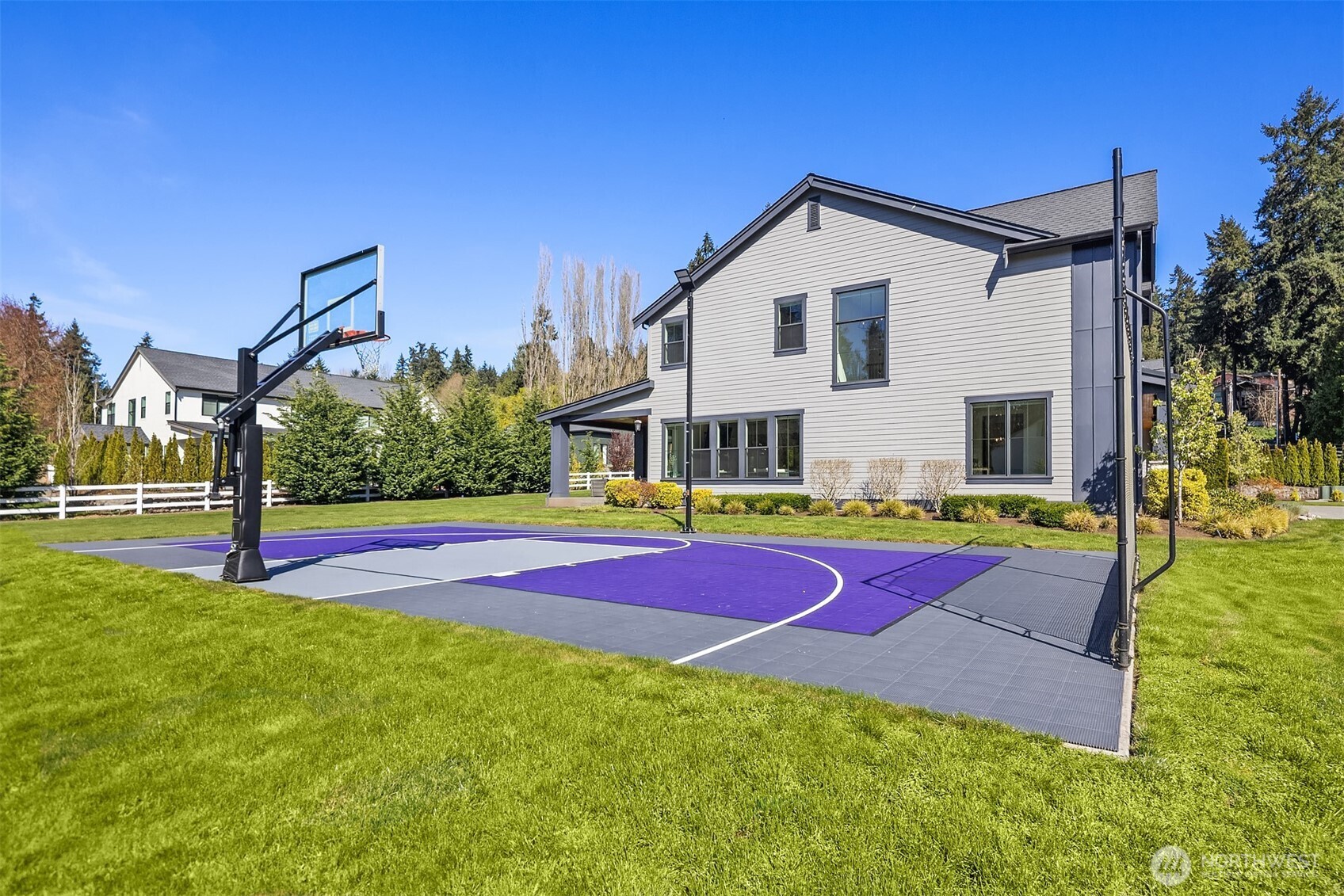 11688 NE 33rd St. , Bellevue, WA 98005