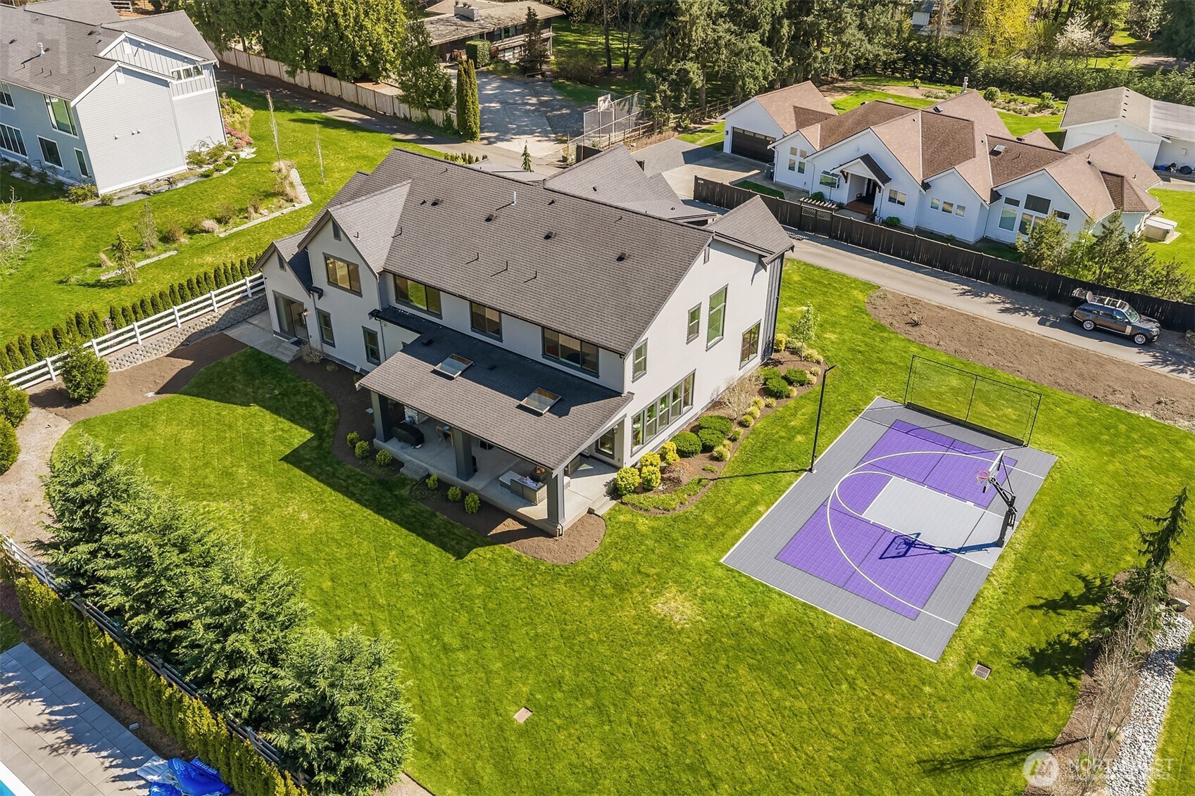 11688 NE 33rd St. , Bellevue, WA 98005