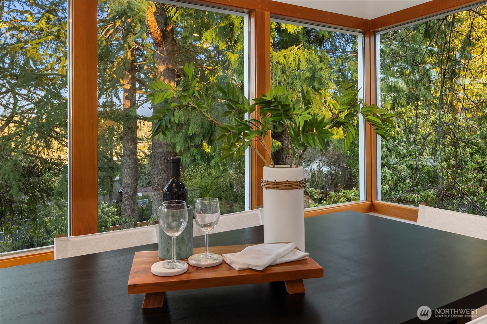 2070 127th Avenue SE, Bellevue, WA 98005