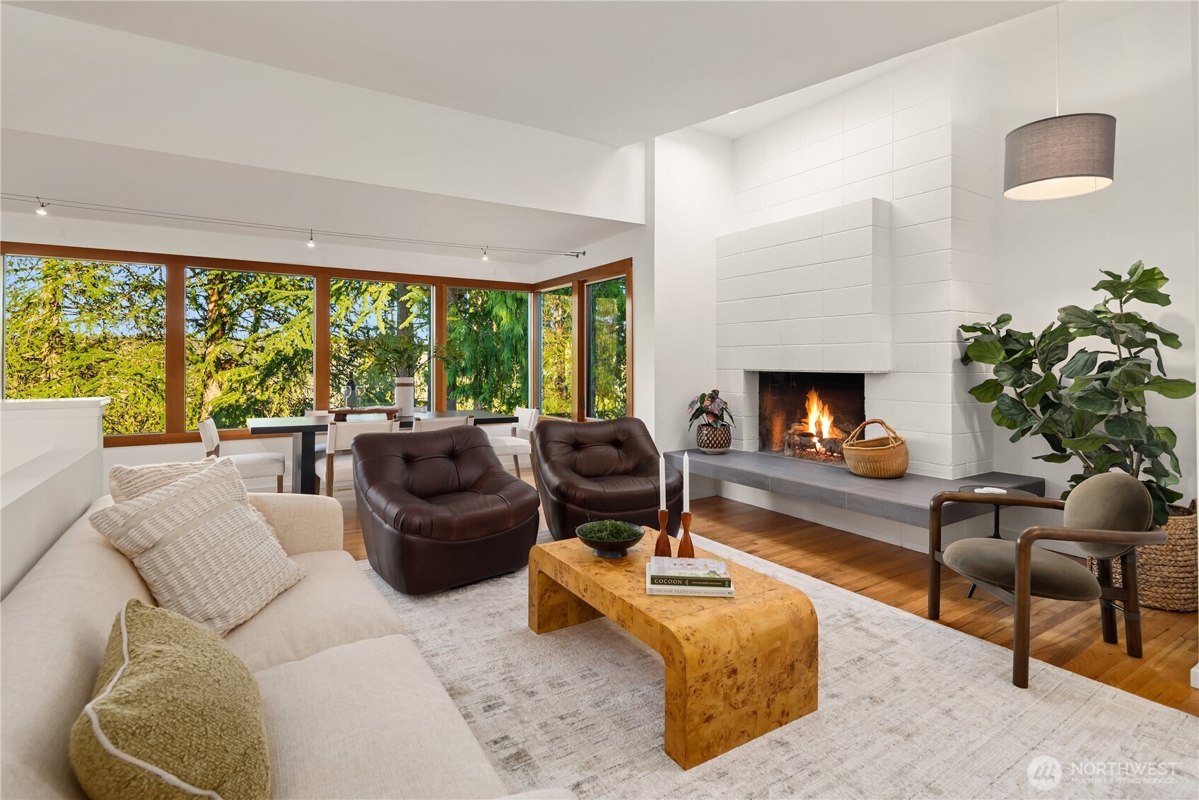 2070 127th Avenue SE, Bellevue, WA 98005